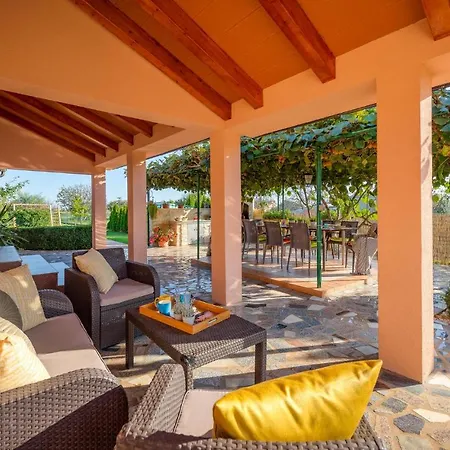 Beautiful In With Wifi Holiday home